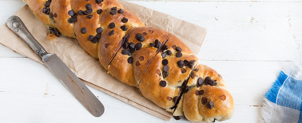 Trenza Suiza de Crema y Chispas de Chocolate